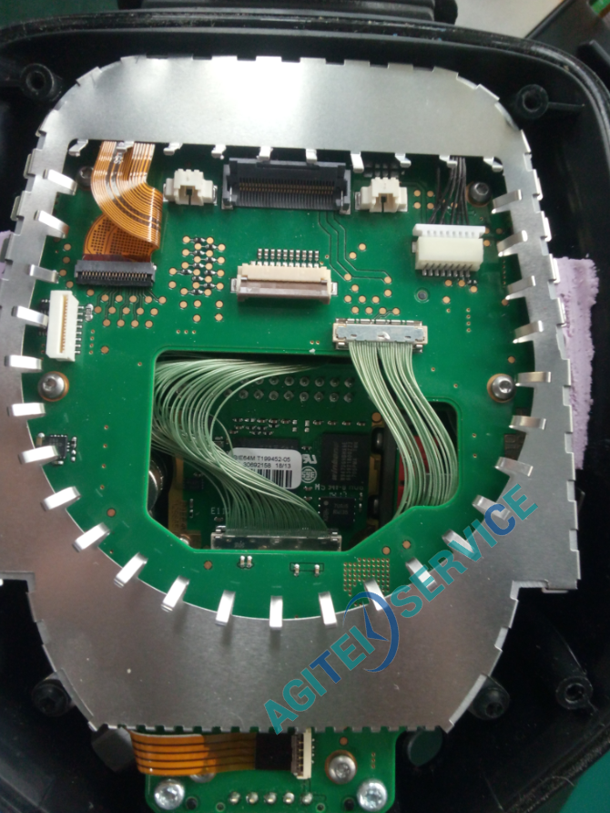 福禄克Fluke E75红外热成像仪开机蓝屏维修