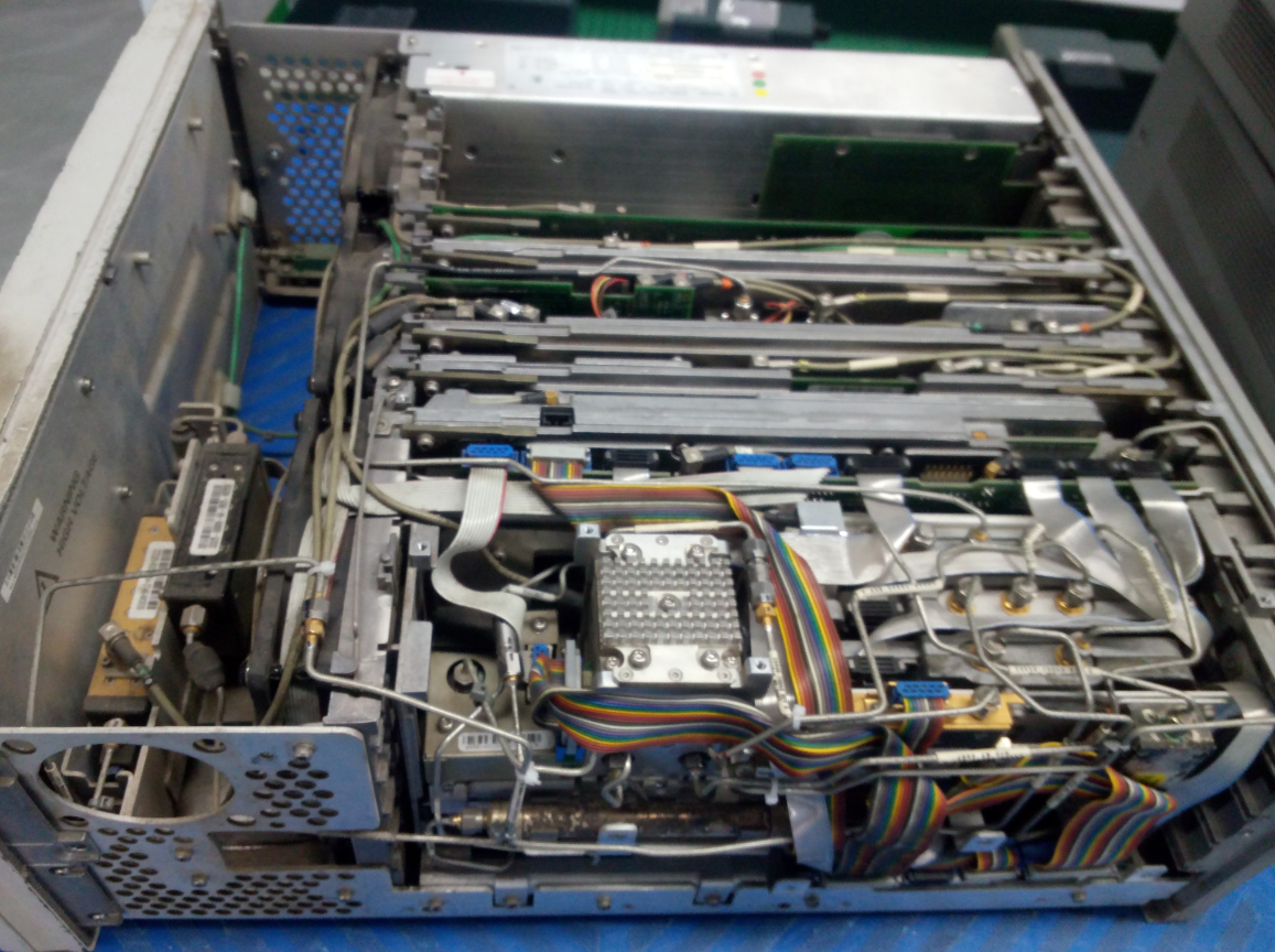  安捷伦(Agilent)E4440A频谱分析仪维修