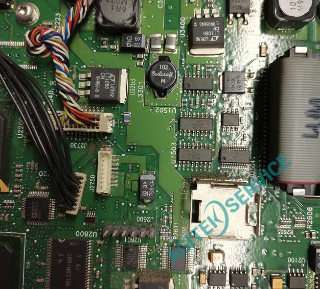 Keysight是德示波器DSO7034A不开机维修